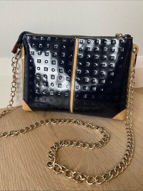 Arcadia Italy Black Patent Leather Embossed Crossbody Bag Gold Chain